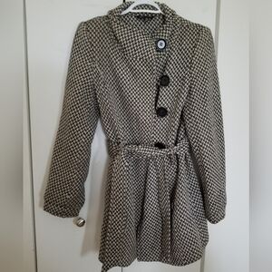 Stylish Houndstooth Coat